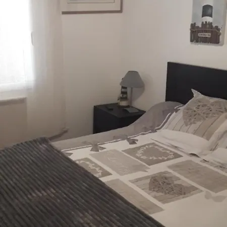 Saint-raphael 2 Pieces Independants Piscine Prohe Golf بيت للعطل