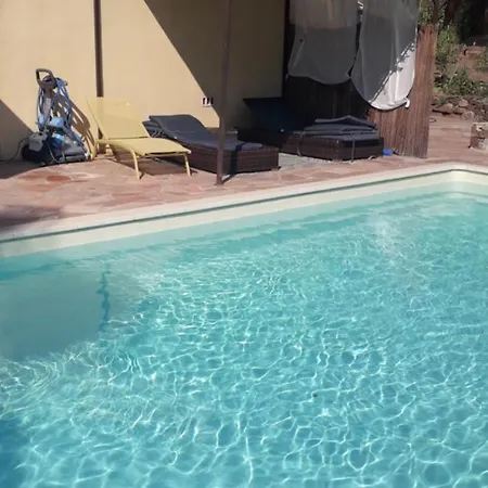 Saint-raphael 2 Pieces Independants Piscine Prohe Golf بيت للعطل