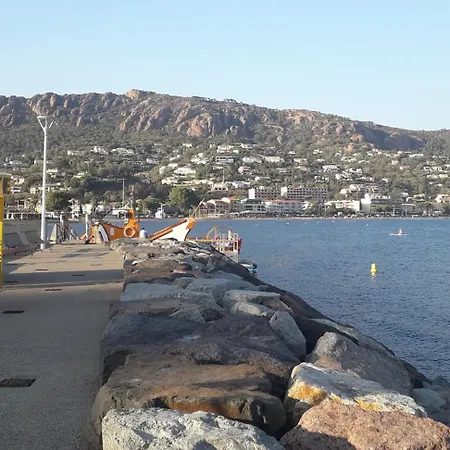 Saint-raphael 2 Pieces Independants Piscine Prohe Golf *