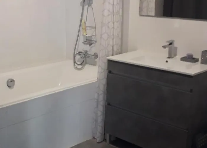 Сasa de vacaciones Saint-raphael 2 Pièces Indépendants Piscine Prohe Golf