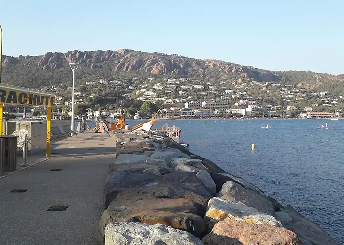 Saint-raphael 2 Pièces Indépendants Piscine Prohe Golf *