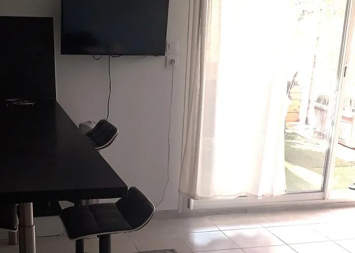 Сasa de vacaciones Saint-raphael 2 Pièces Indépendants Piscine Prohe Golf *